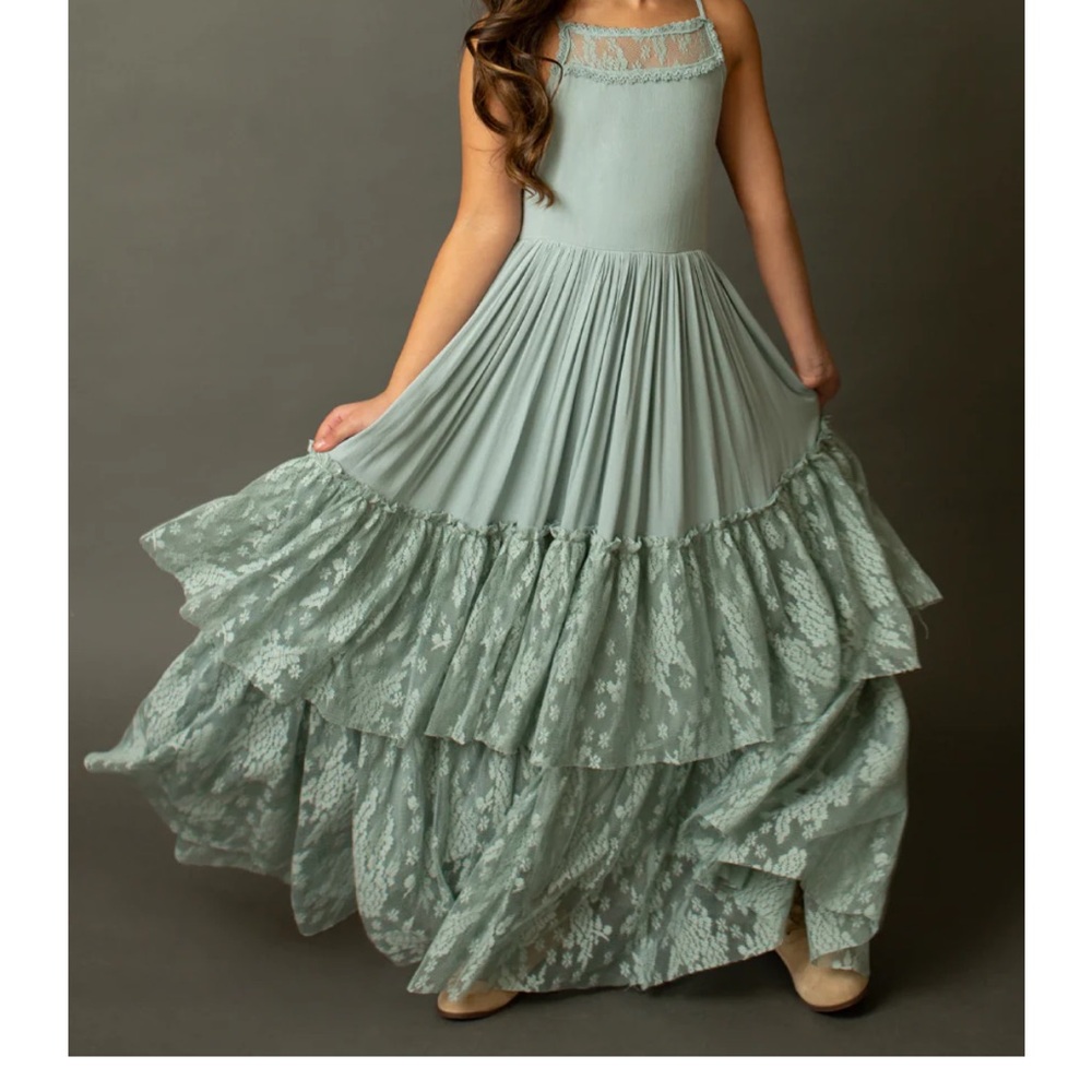 Green Sleeveless Spaghetti Strap Formal Sundress